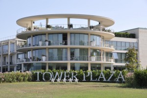 gallery_insegne_towerplaza_01