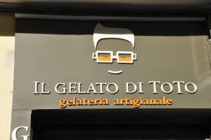 gallery_insegne_gelatototo_02